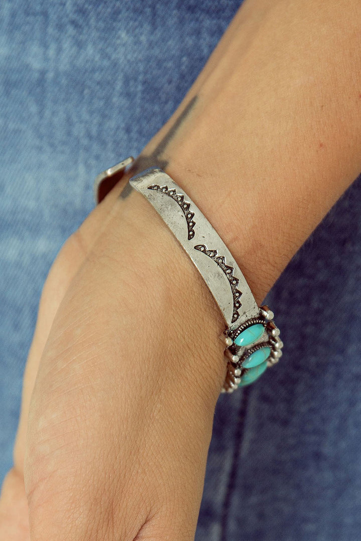 Bracelet ouvert bohème en perles turquoise