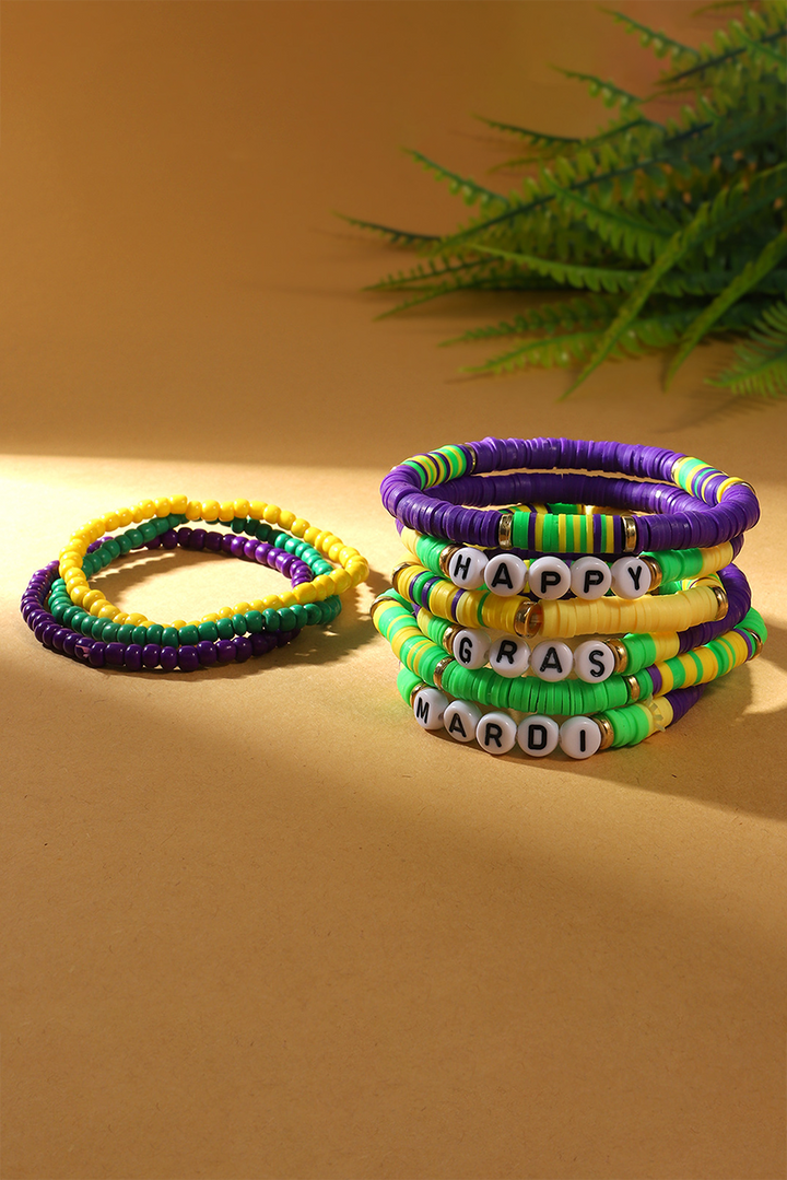Ensemble de bracelets superposés en perles Happy Mardi Gras