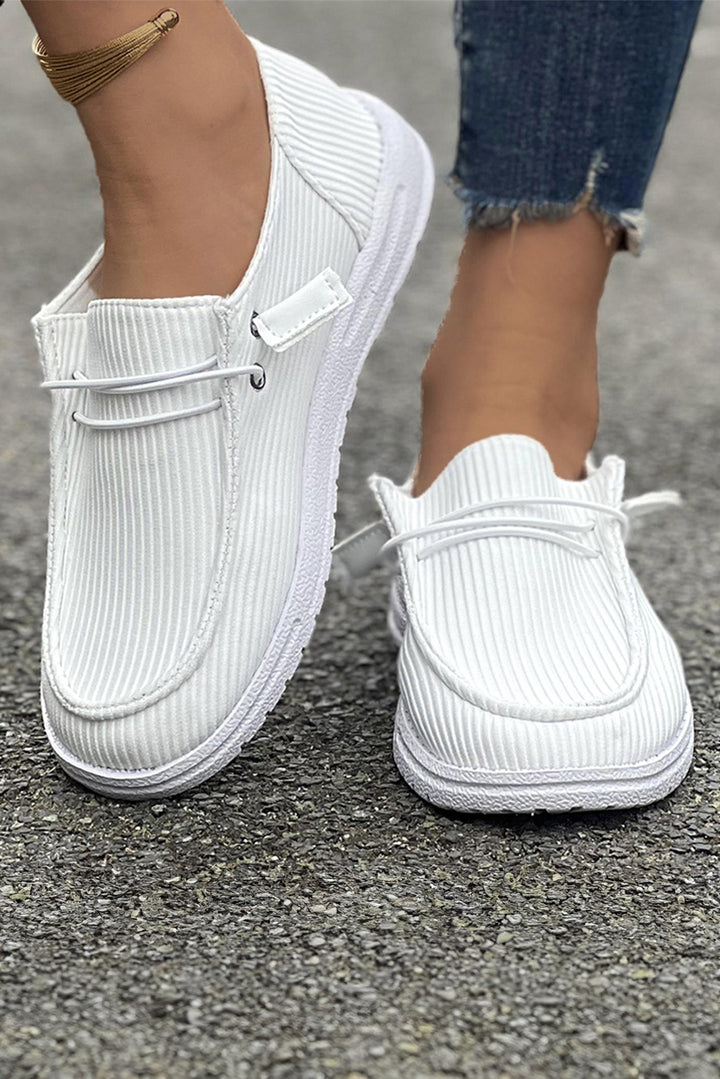 Slipper mit geripptem Schnürdekor