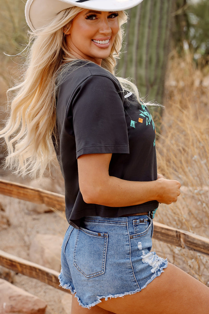 Vintage Western Bull Head Skull Turquoise Aztec Graphic T Shirt