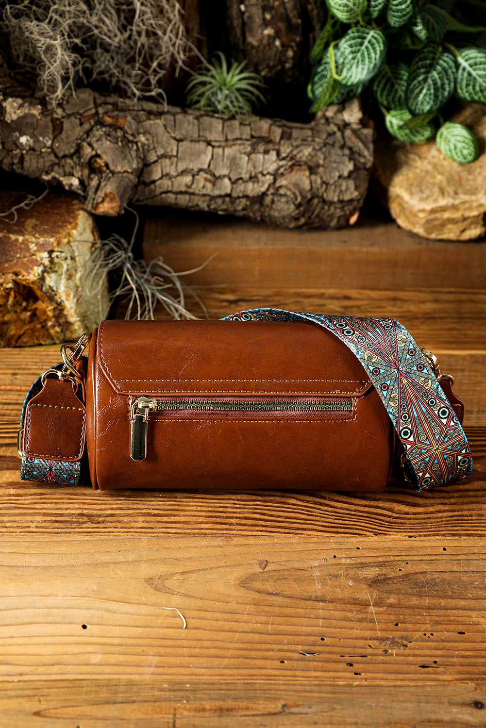 PU Leather Flap Shoulder Bag with Retro Print Wide Strap