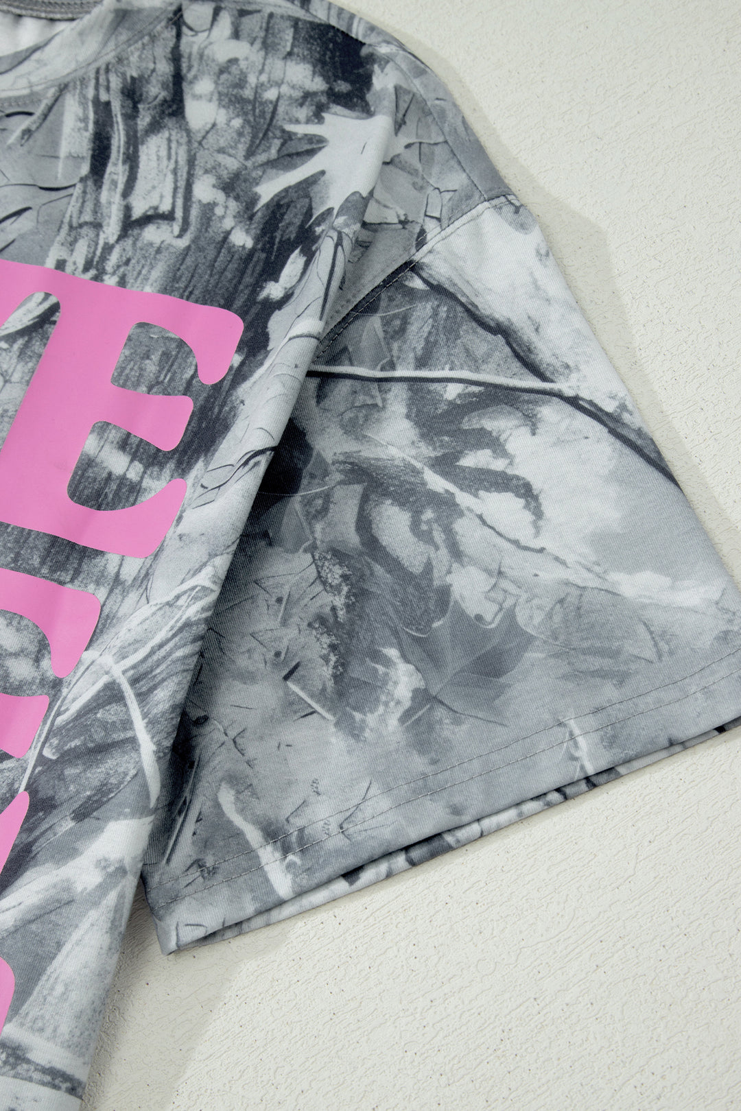 Pink Camo Woodland LOVE LIKE JESUS Casual Tee