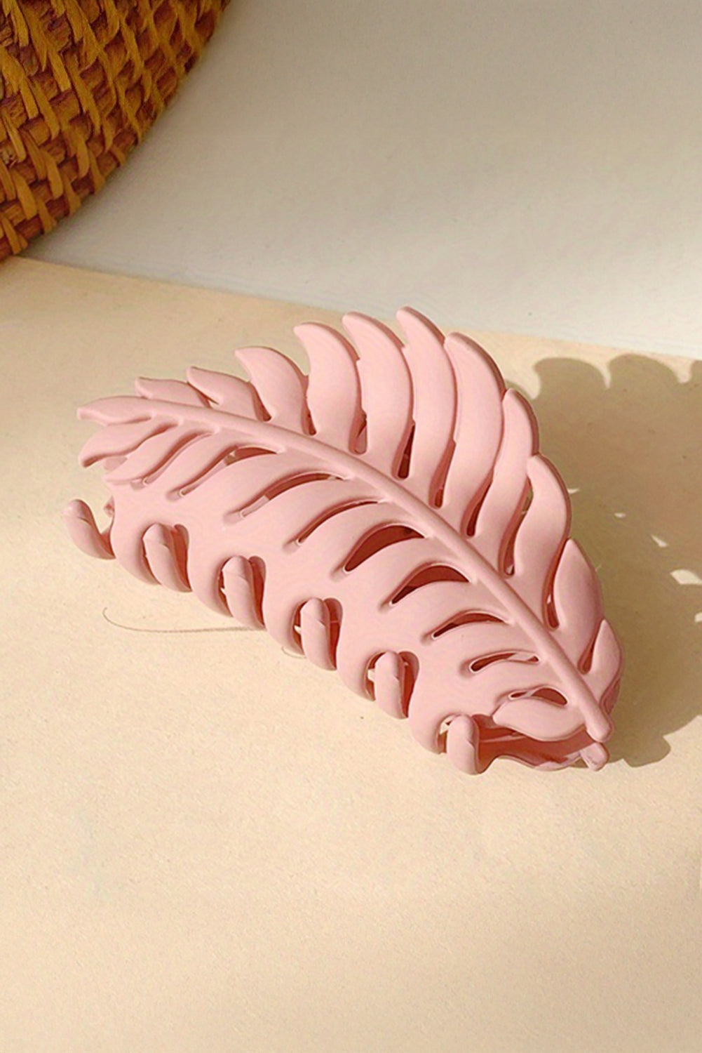 Pince à cheveux tendance à grandes feuilles