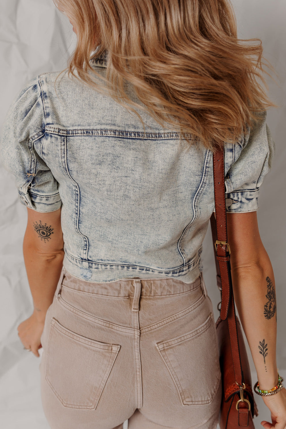 light wash buttoned chest pocket puff sleeve denim jacket