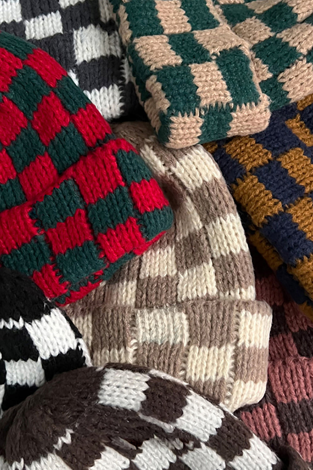 Zweifarbige, karierte, gefaltete, randlose Beanie-Mütze