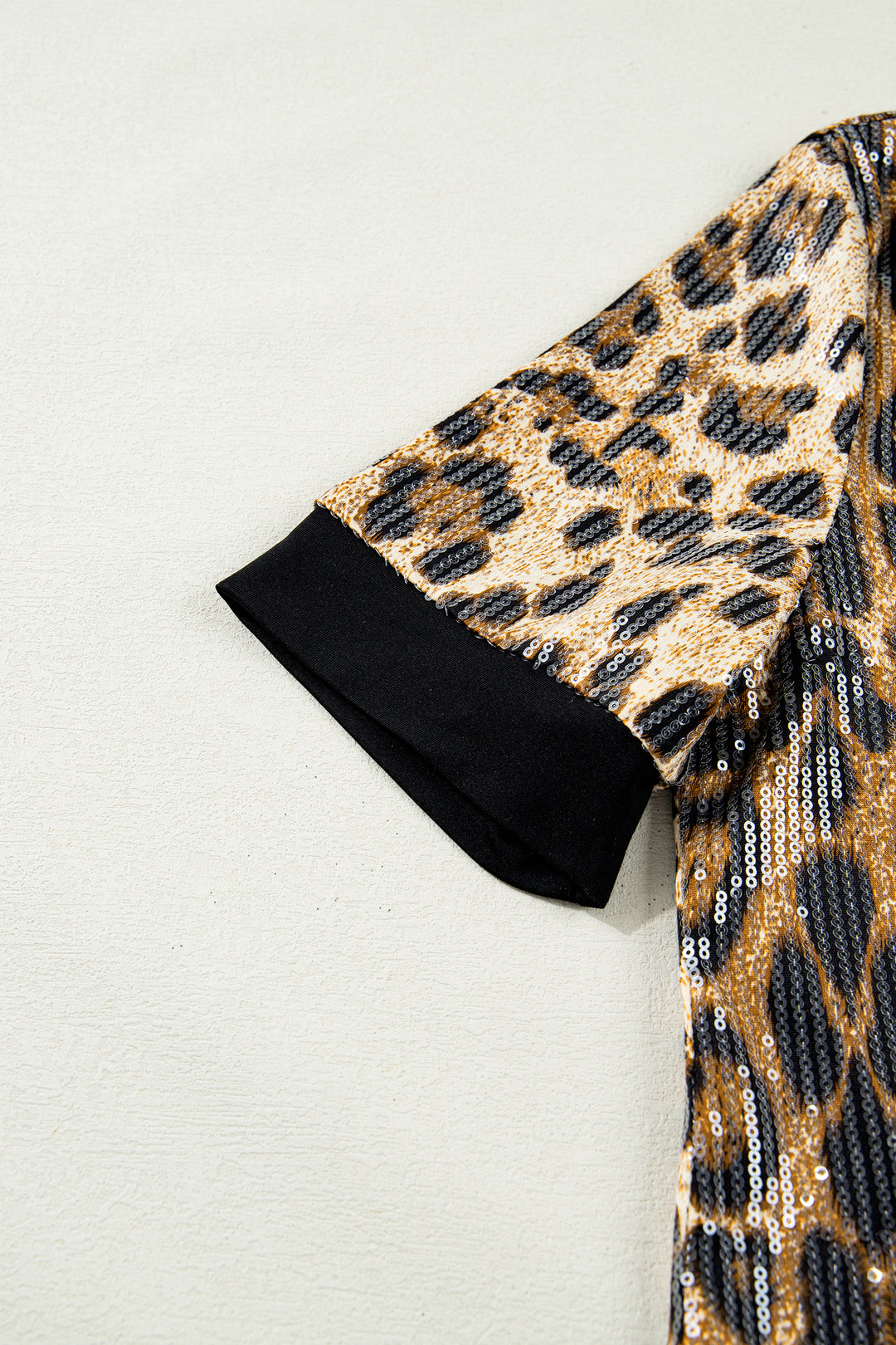 Sequin Leopard Pattern Short Sleeve Top