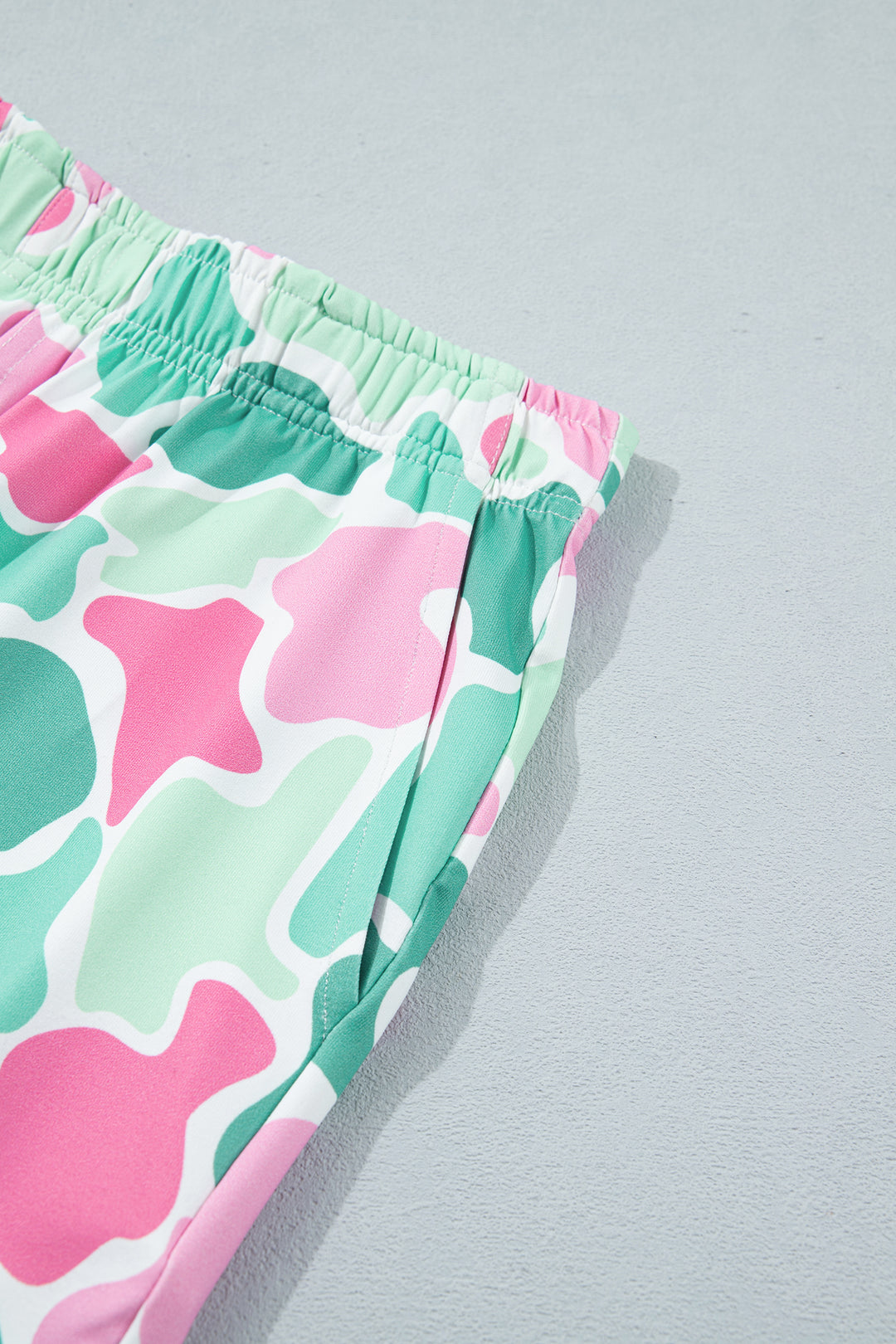 Green Camouflage Printed Cropped Tank Athleisure 2pcs Short Set