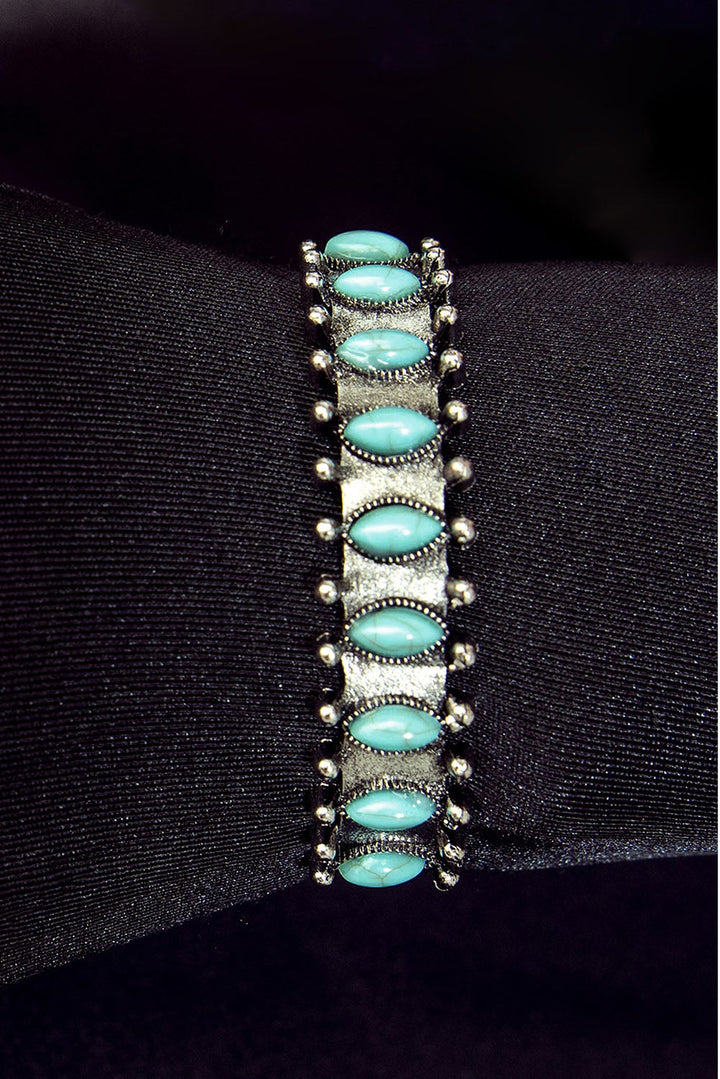 Bracelet ouvert bohème en perles turquoise