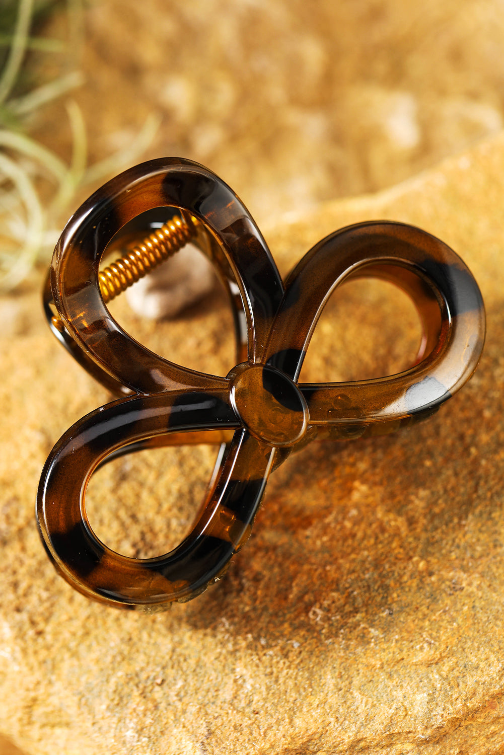 Pince à cheveux ajourée à imprimé léopard