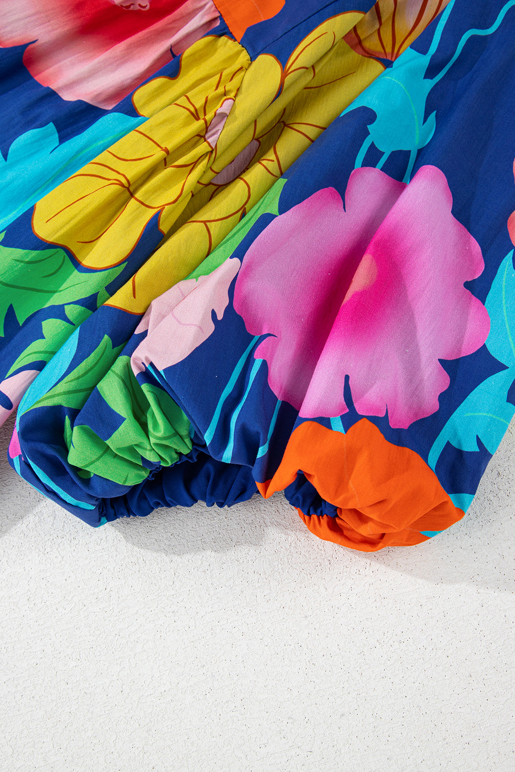 Robe babydoll à imprimé floral et col fendu