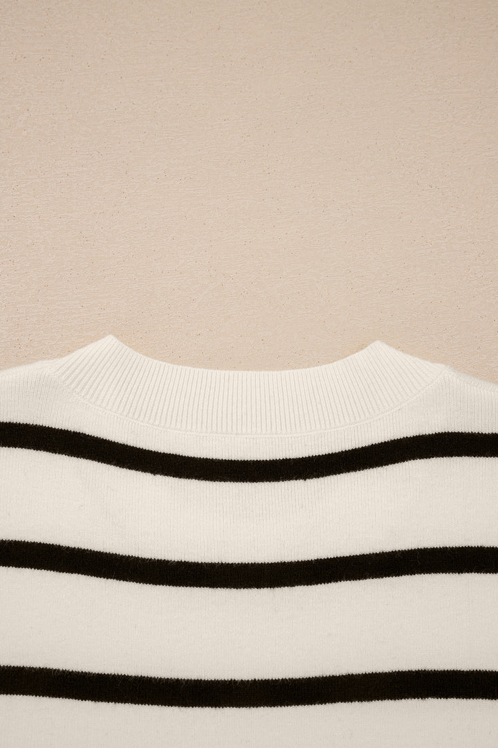 White Side Slits Crewneck Short Sleeve Sweater Tee