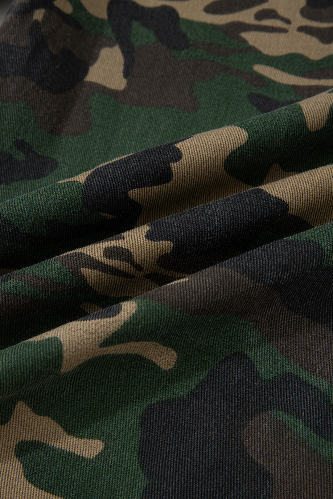 Green Camouflage Print Drawstring Patch Pocket Barrel Jeans
