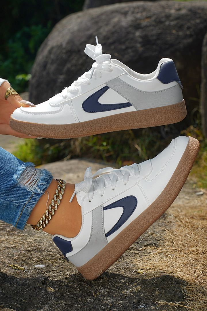Schnür-Sneakers aus PU-Leder mit Farbkontrast