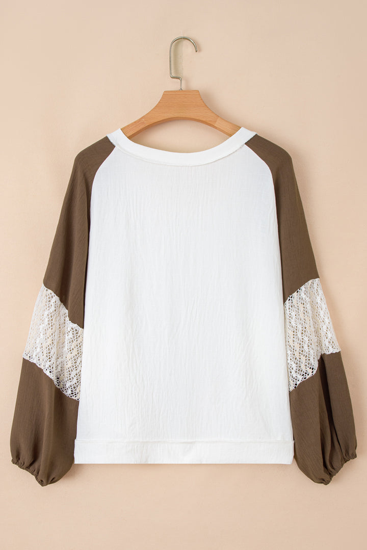 Green Colorblock Lace Patchwork Balloon Sleeve V Neck Plus Size Blouse