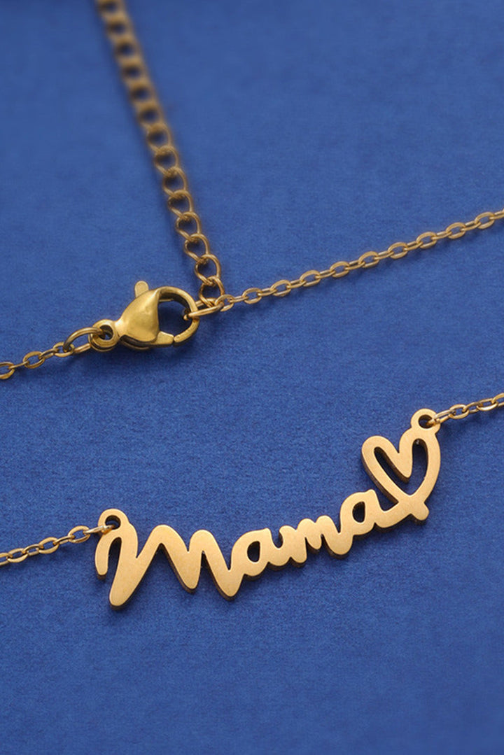 Collier avec pendentif en forme de cœur pour maman