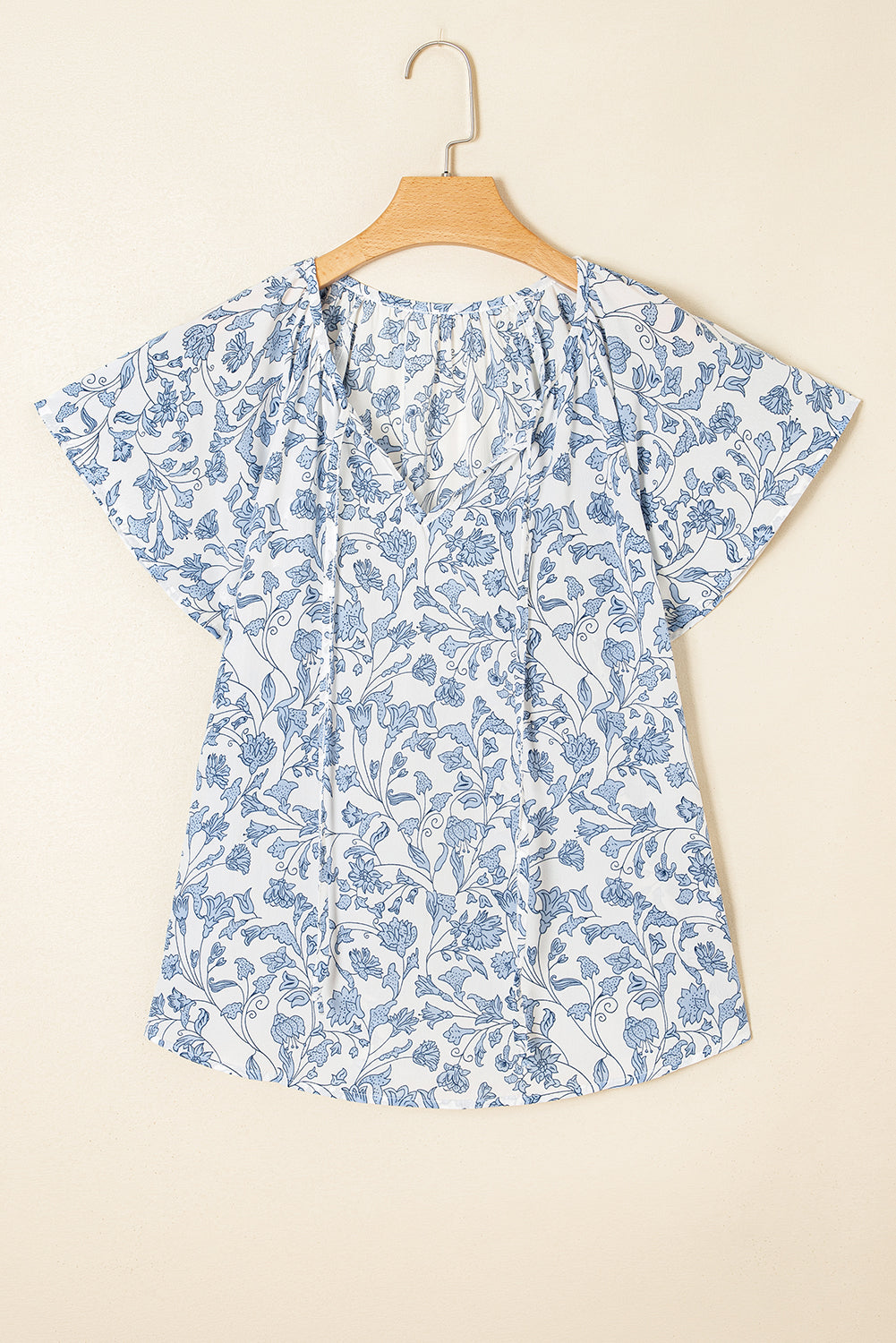 Sky Blue V-neck Short Sleeve Fashion Print Fantasy Fluttering Blouse
