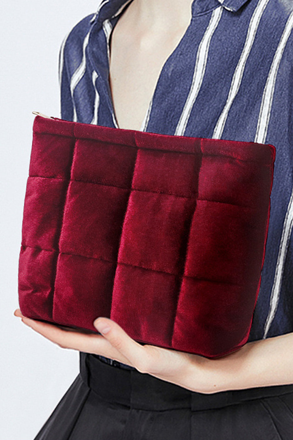 Pochette de rangement pour cosmétiques en velours matelassé avec fermeture éclair