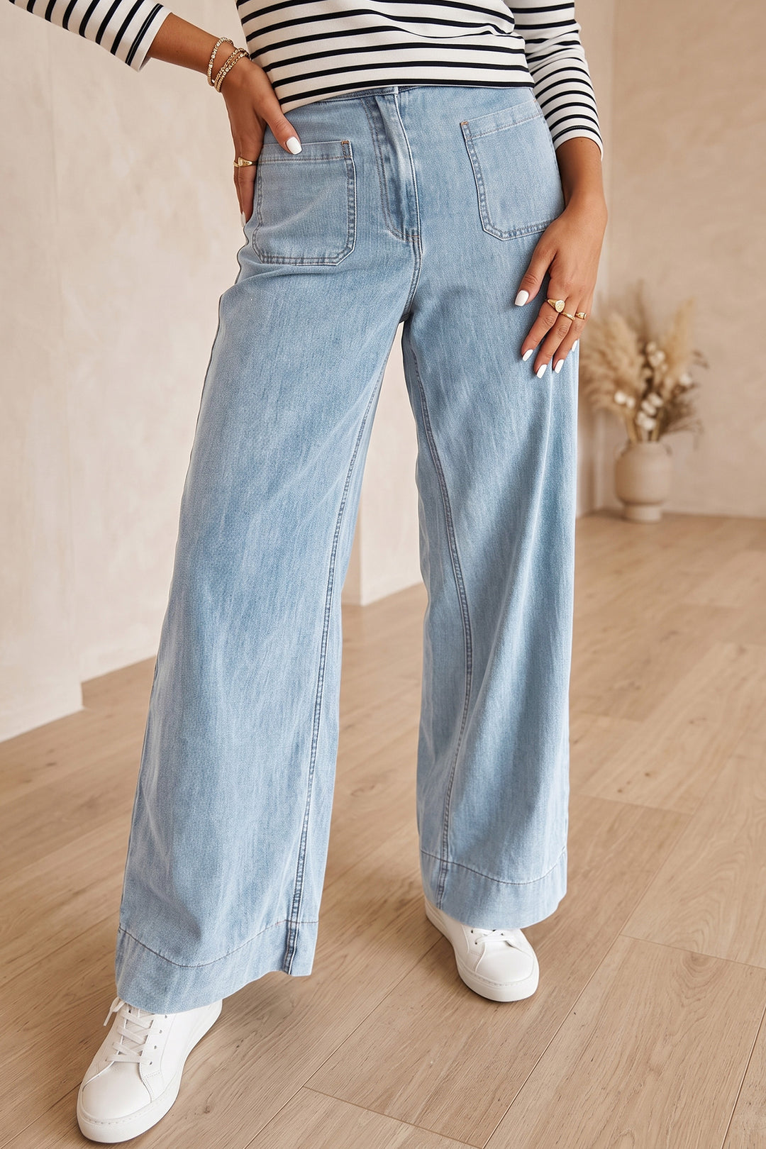 Beau Blue Solid Full-Length Regular Pocket Detail Denim Jeans