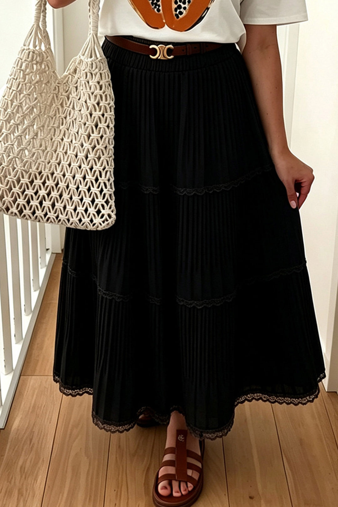Black Solid Color Pleated Lace Trim Tiered Long Skirt