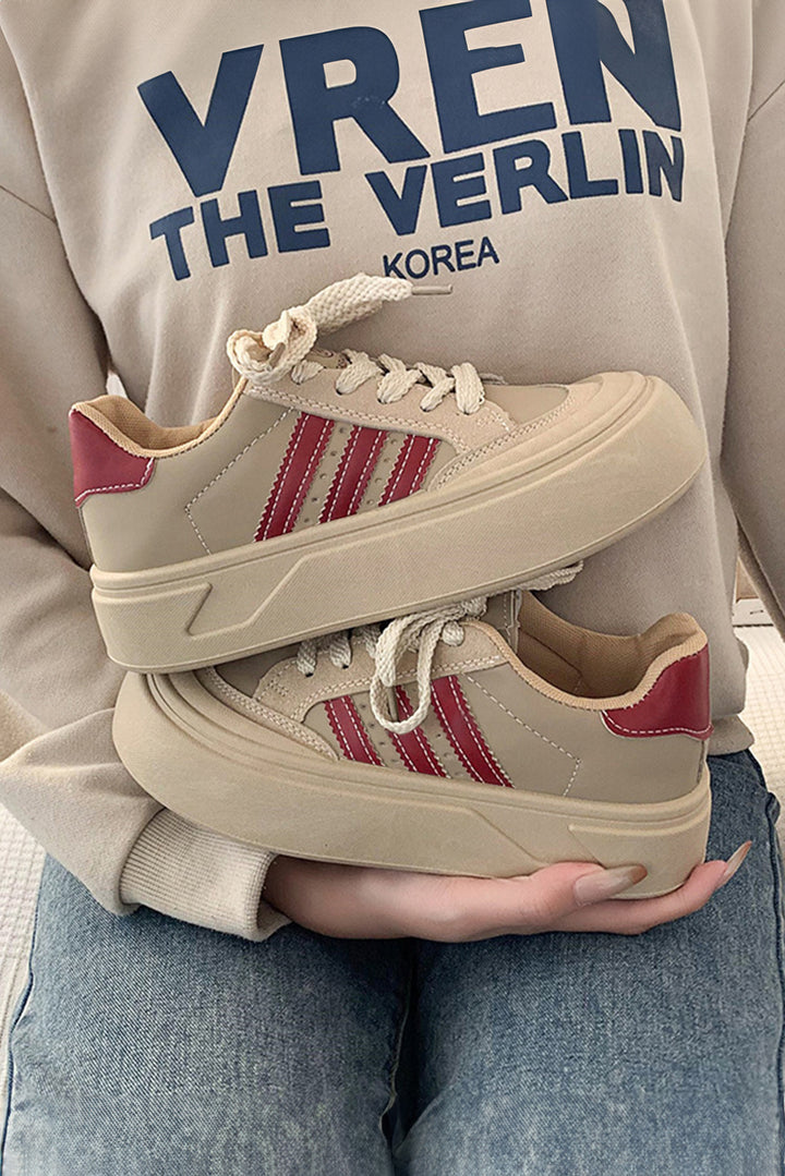 Retro-Freizeitschuhe aus PU-Leder mit Schnürung und dicker Sohle