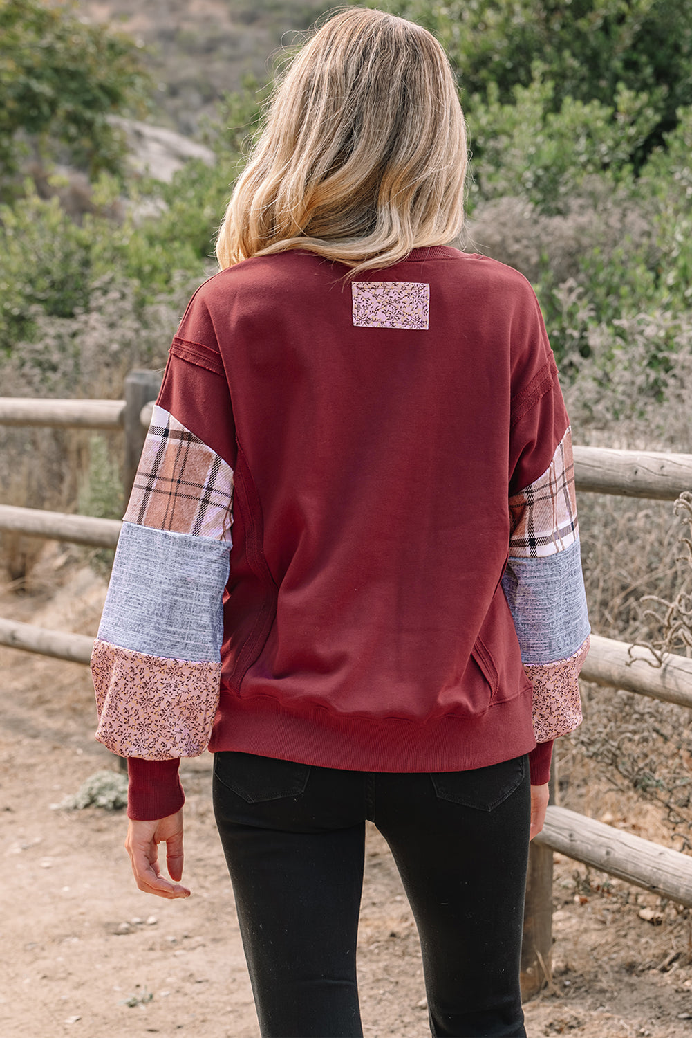 Plaid Colorblock Patchwork Sleeve Raw Seam Sweatshirt