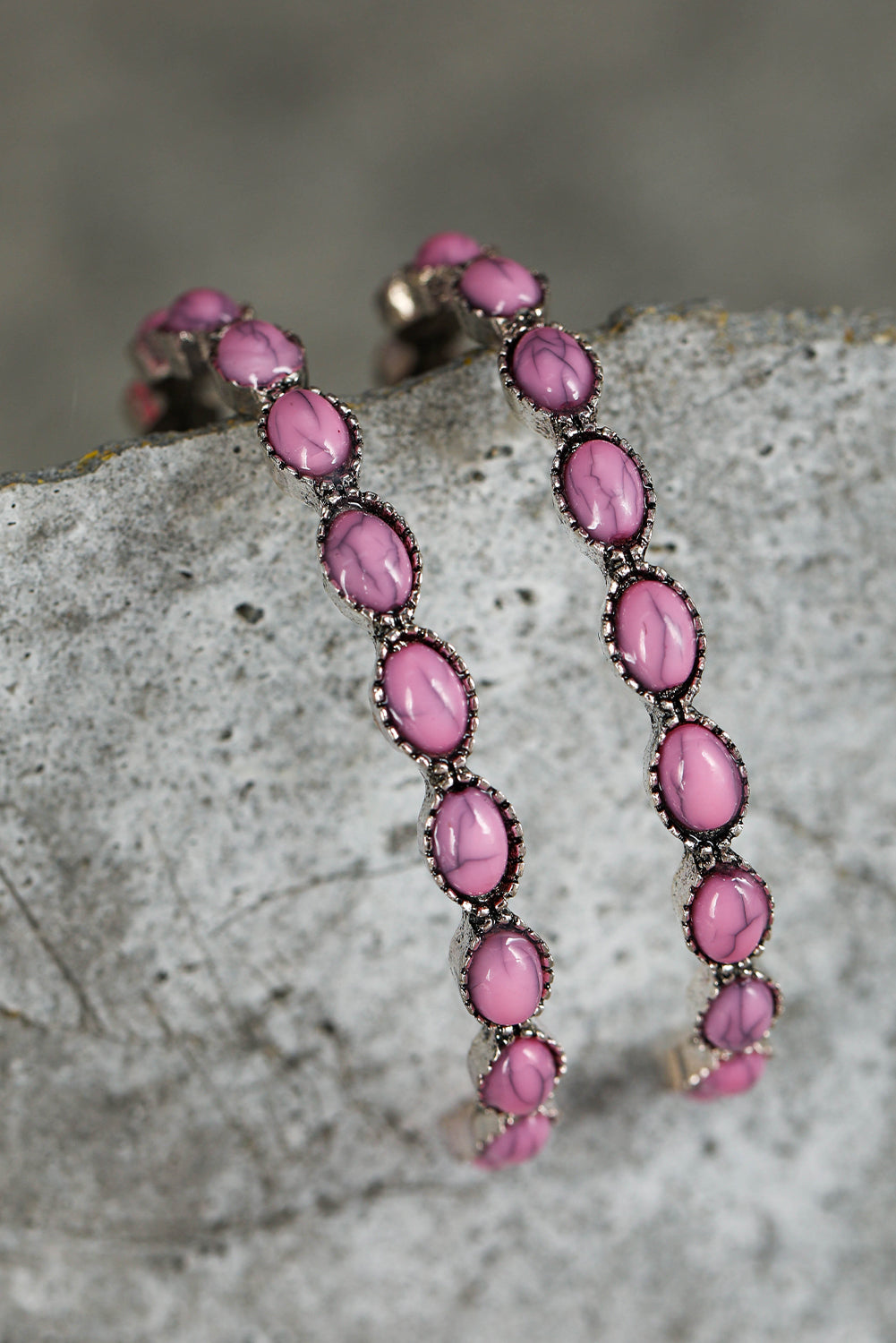 Boucles d'oreilles rétro en forme de C avec incrustation de pierres précieuses