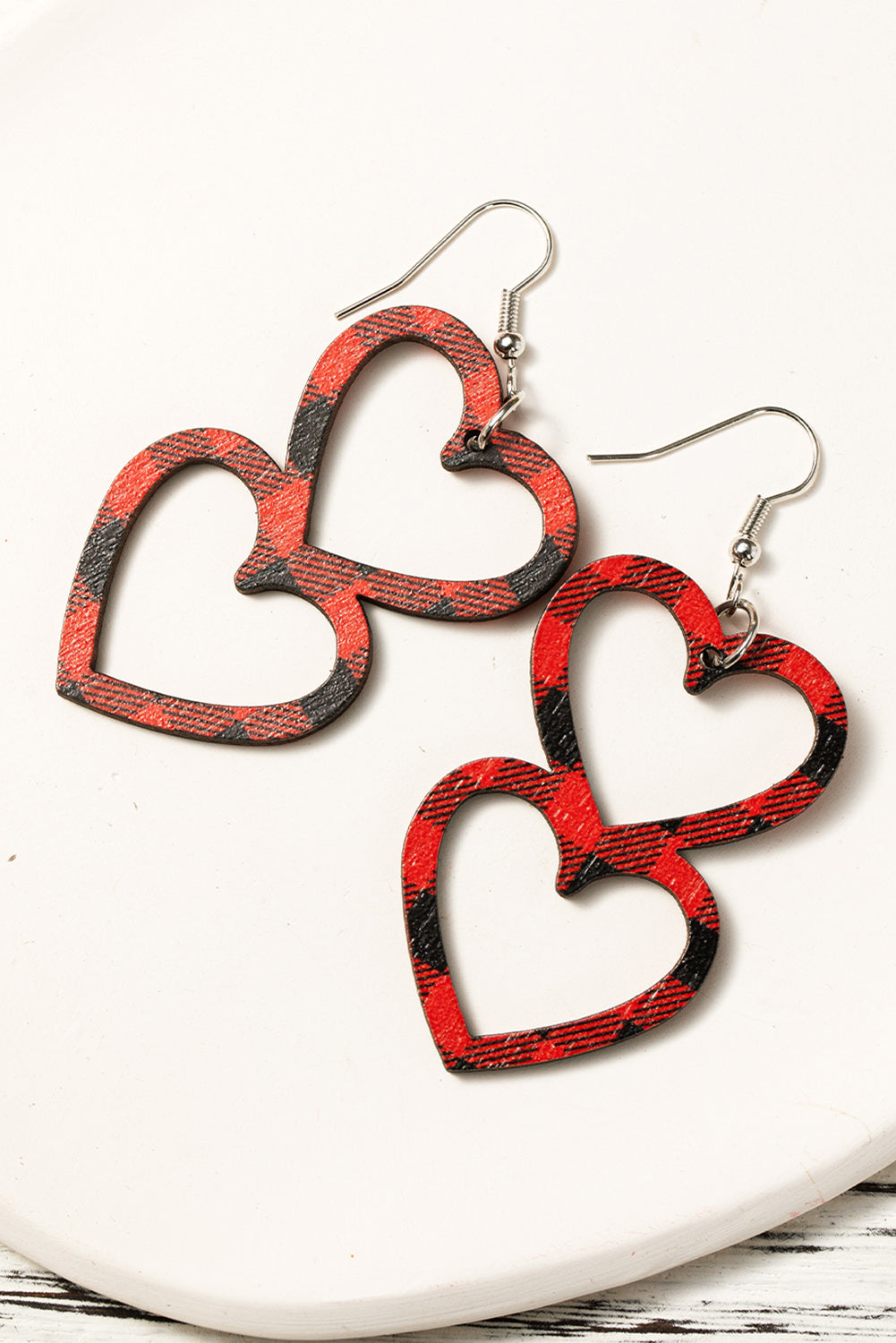 Boucles d'oreilles en bois à double cœur à carreaux pour la Saint-Valentin