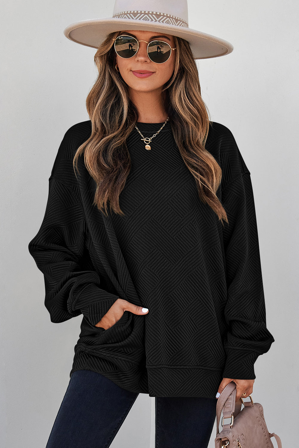 Black Solid Color Textured Round Neck Pullover Sweatshirt