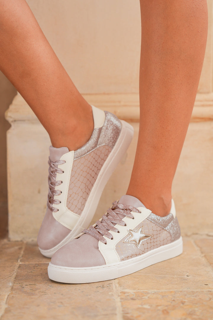 Schnür-Sneakers aus PU-Leder mit Glitzerstern-Patchwork 