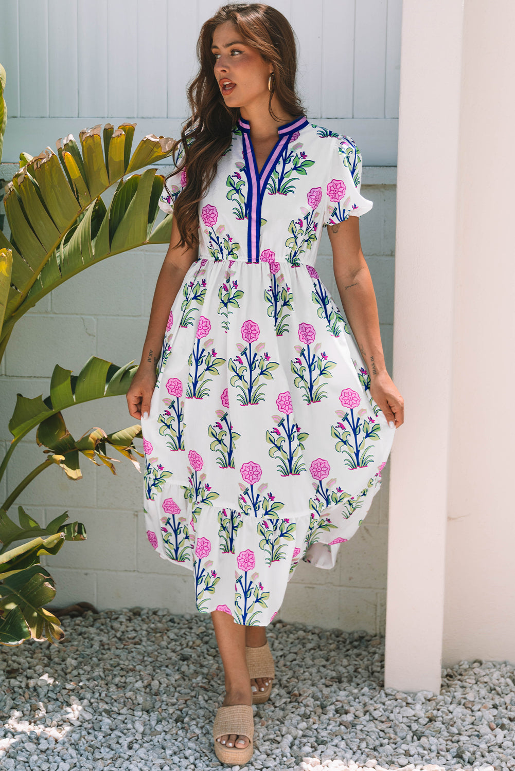 Chic White Floral Puff Short Sleeve V Neck Maxi Dress