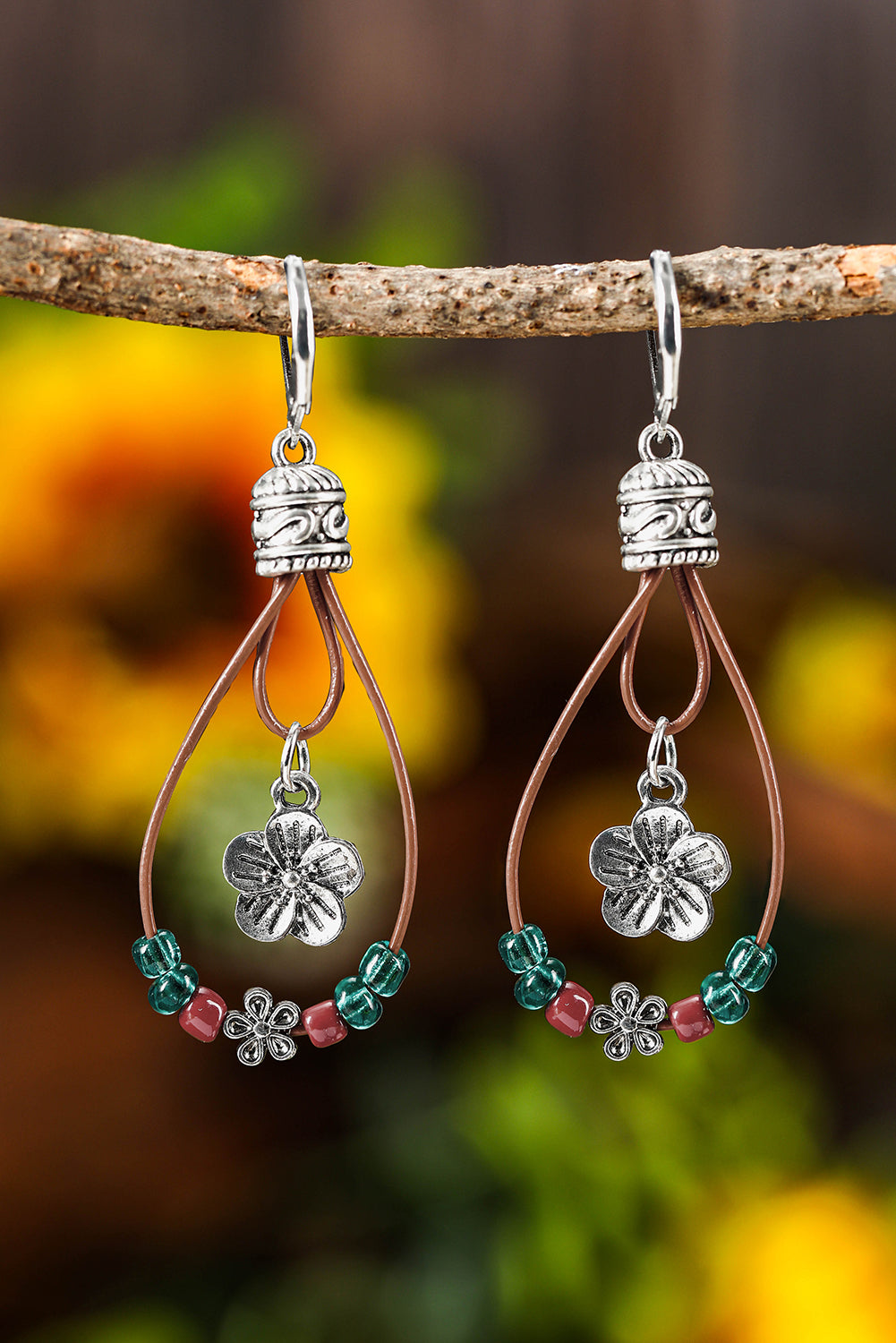 Western-Ohrringe aus Leder mit Perlen und Blumenmuster