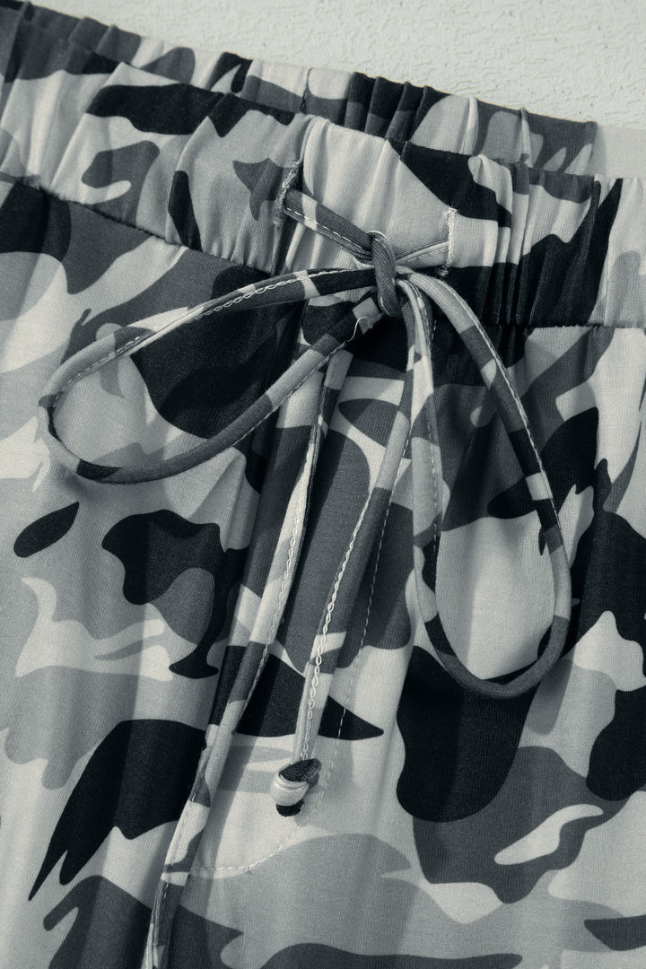 Green Camouflage Print Drawstring Casual Pants