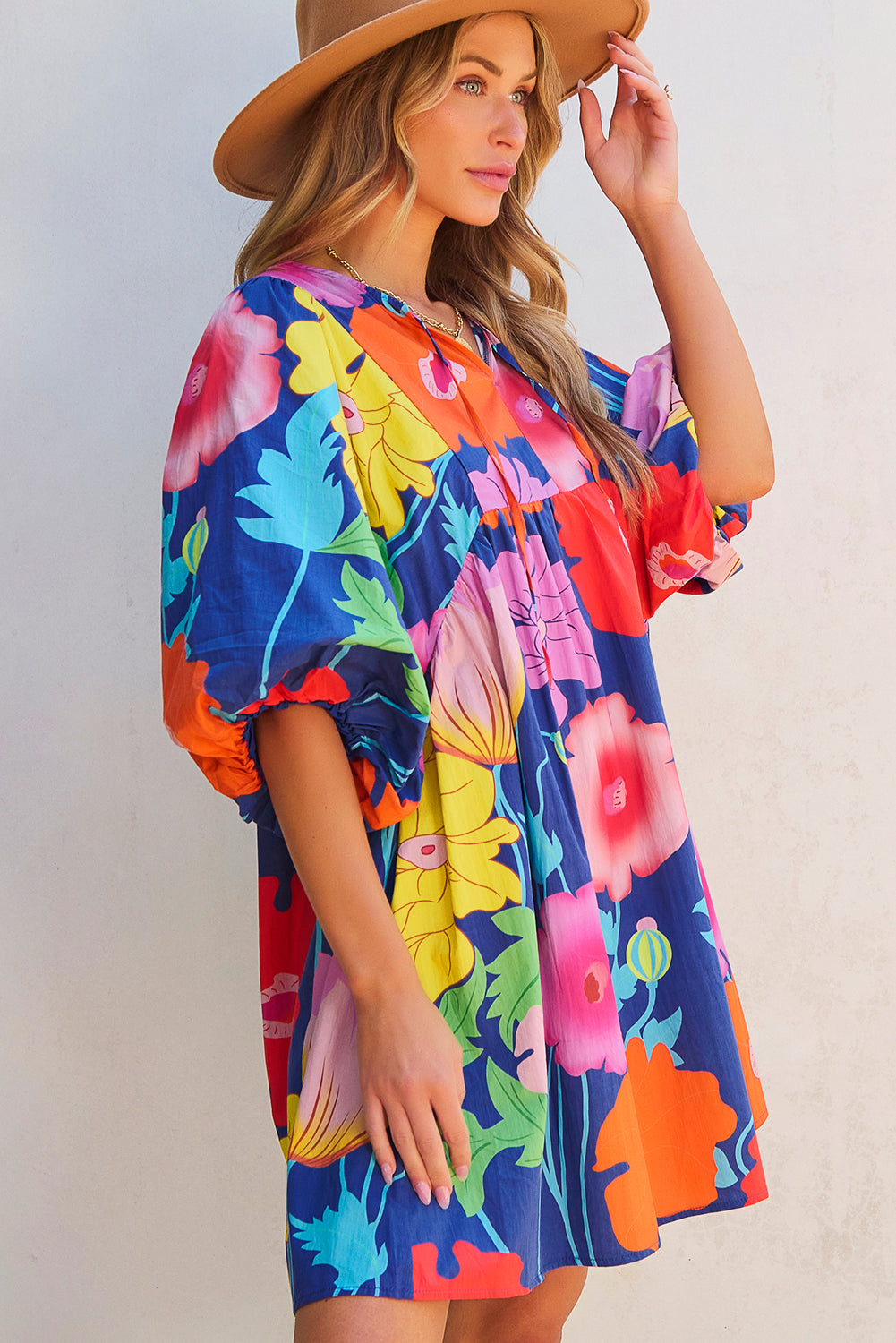 Robe babydoll à imprimé floral et col fendu