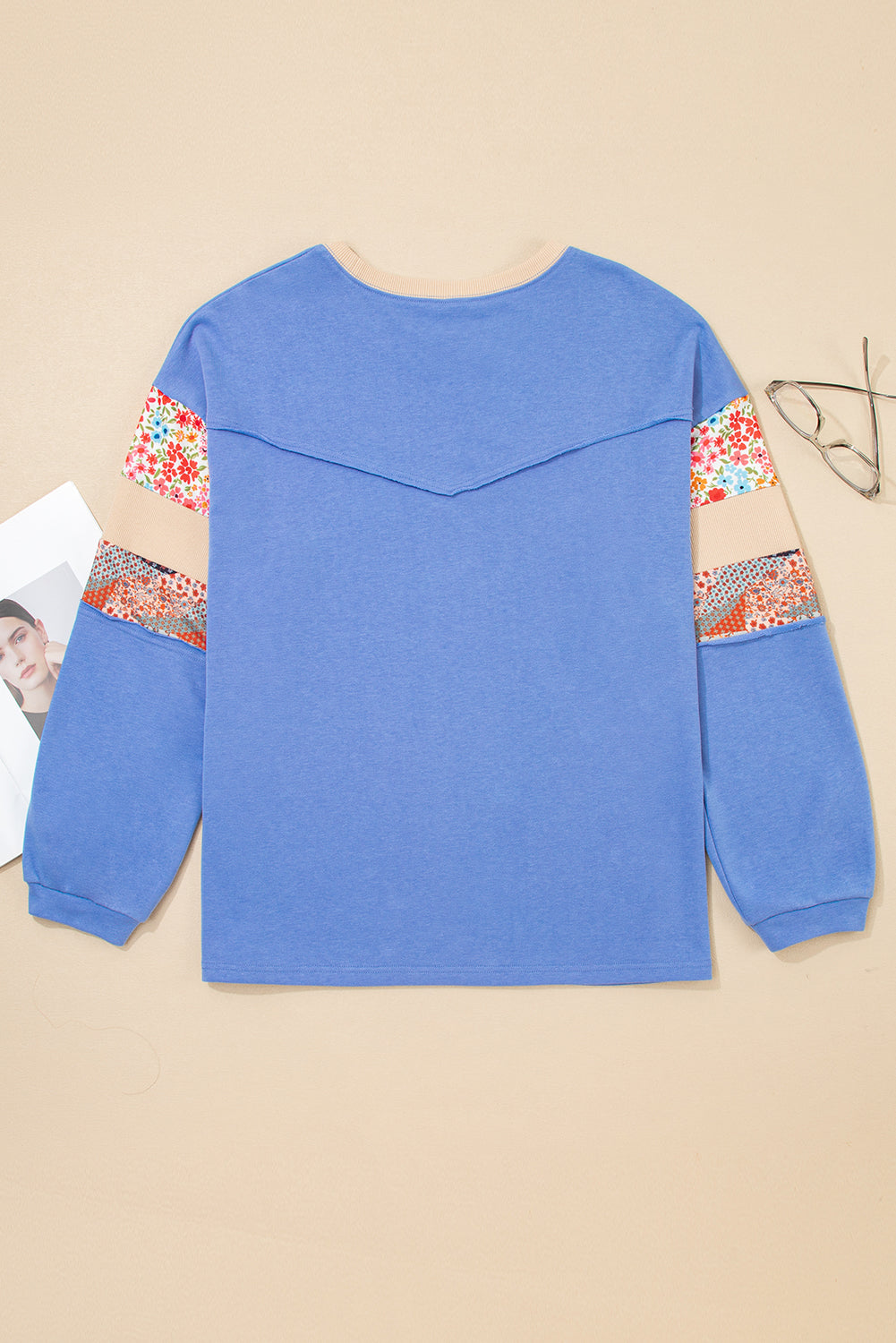Blue Exposed Seam Floral Mixed Patchwork Relaxed Plus Size Sweatshirt