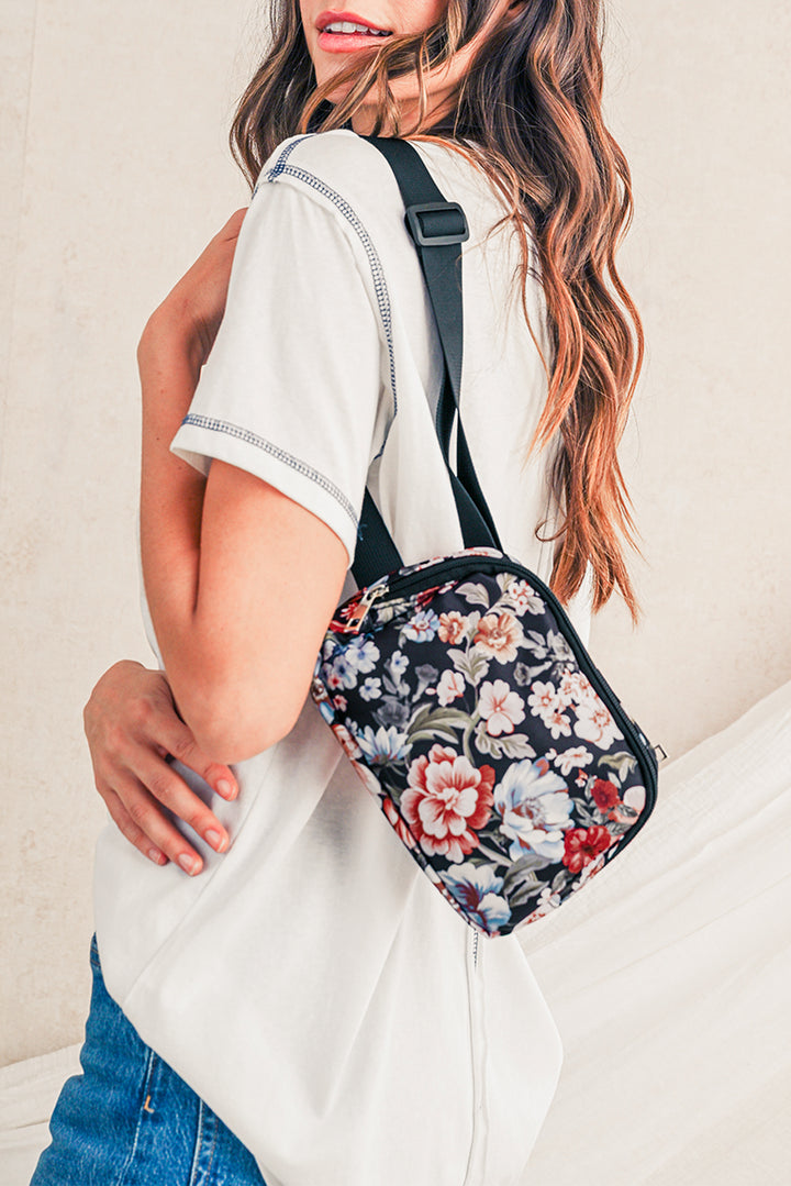 Schultertasche mit Reißverschluss und breiten Riemen