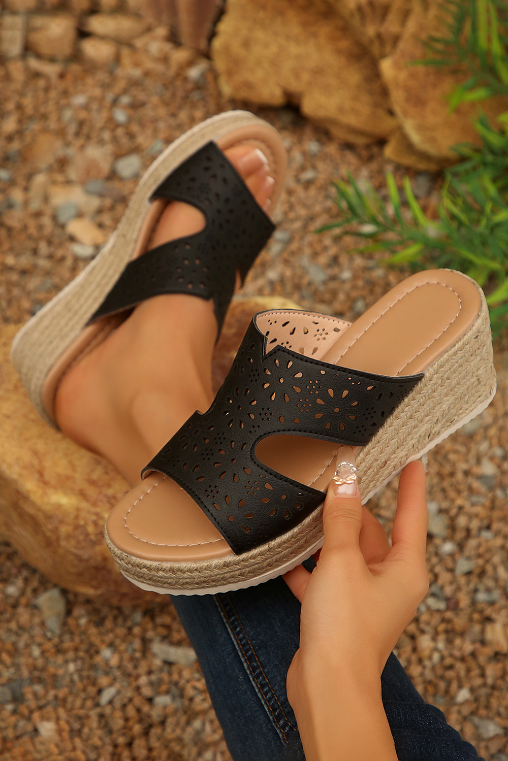 Flower Hollow Out PU Leather Wedge Slippers