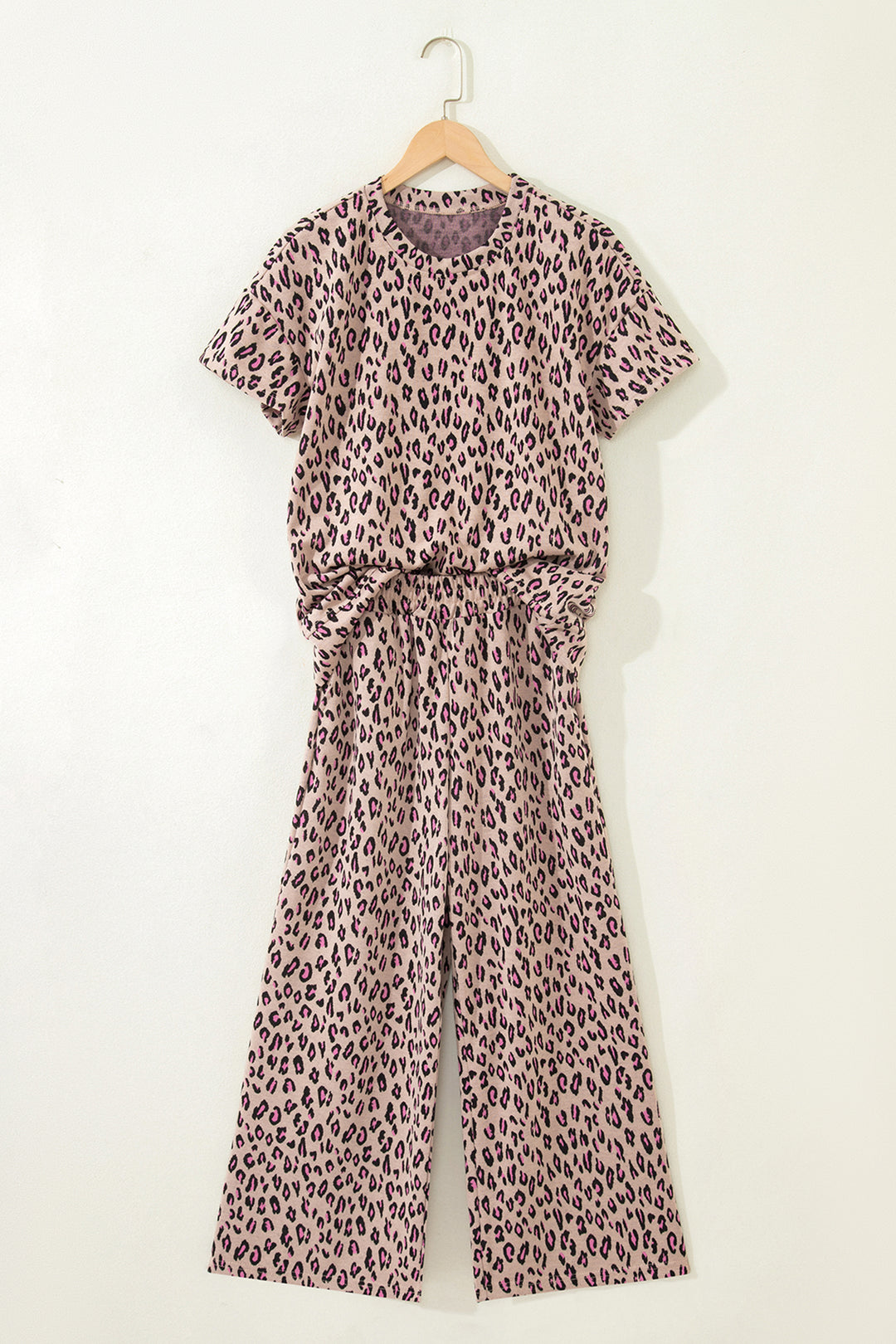 Pink Leopard Print Casual Tee and Pants 2pcs Outfit