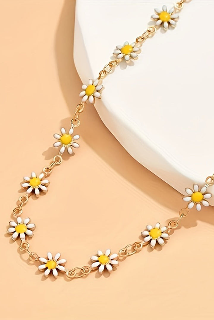 Daisy Adjustable Chain Choker Necklace