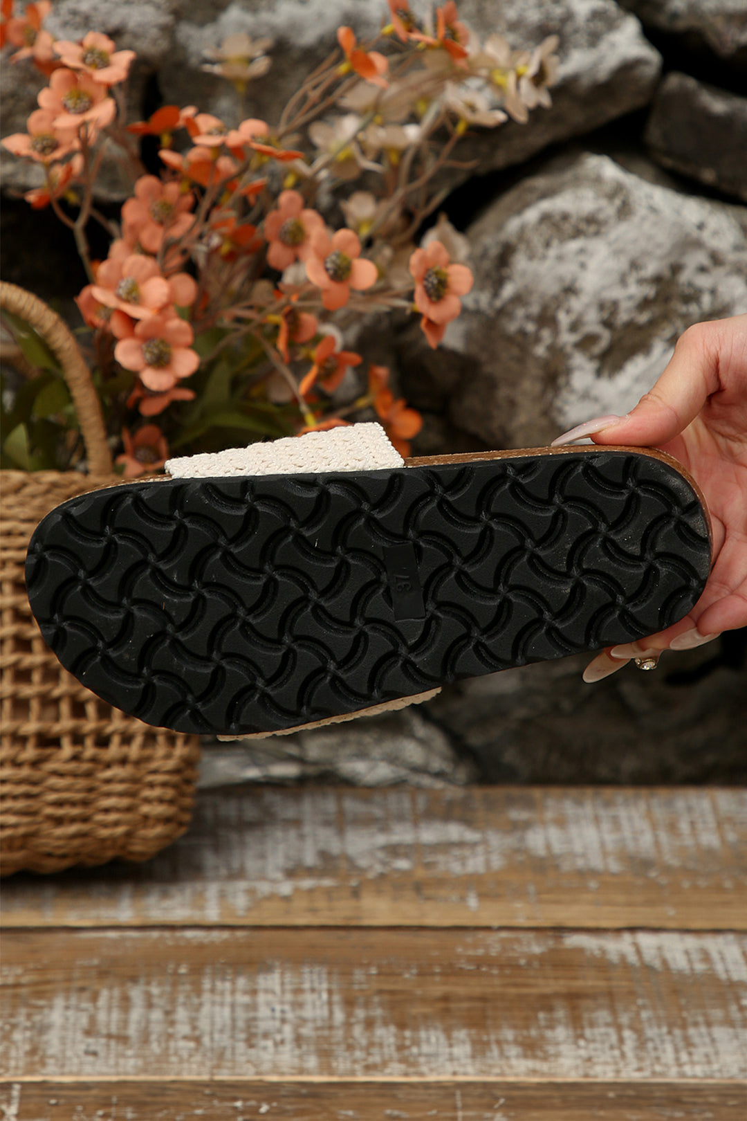 Woven Wide Band Open Toe Flat Slippers