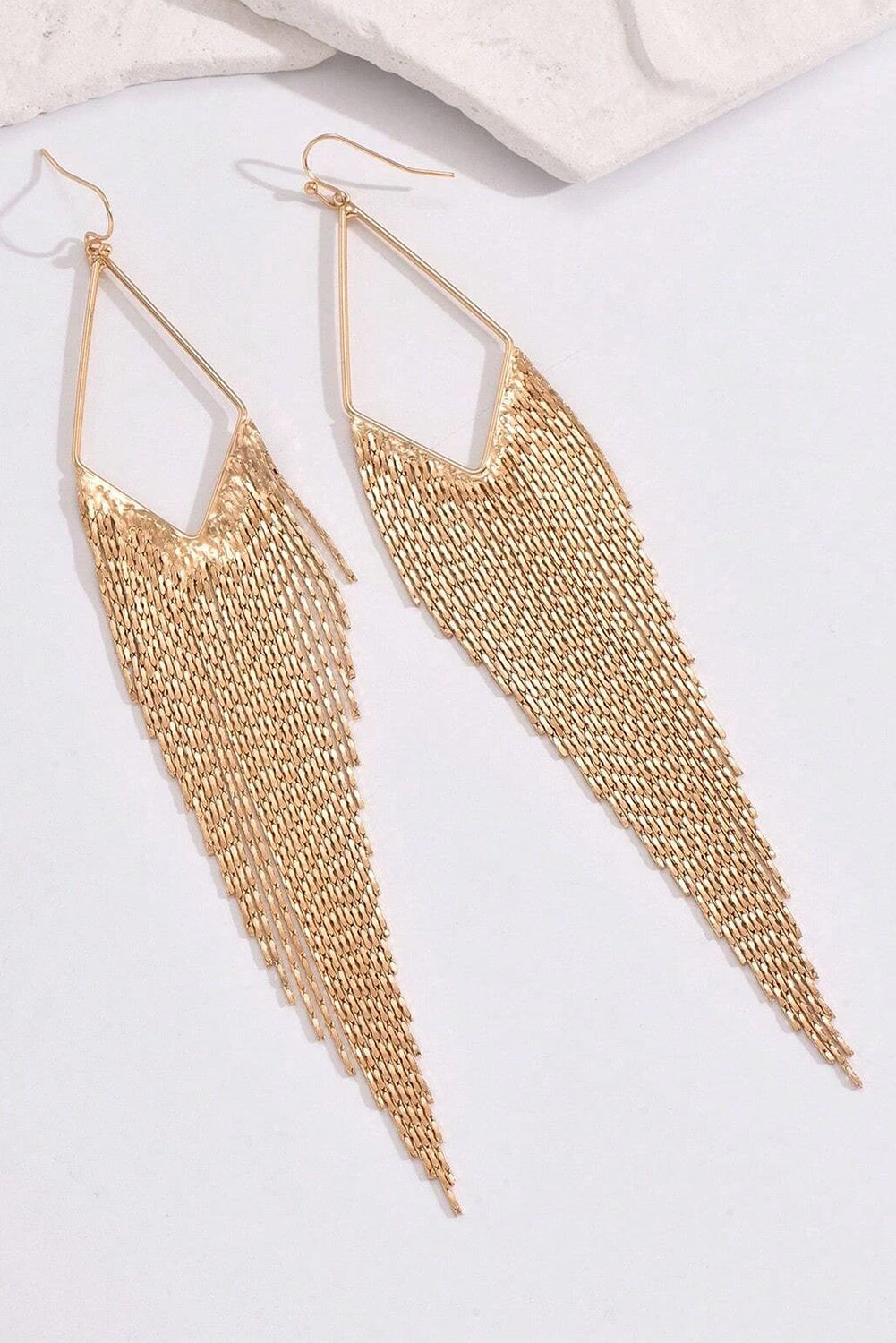 Boucles d'oreilles pendantes à longue chaîne et pompon