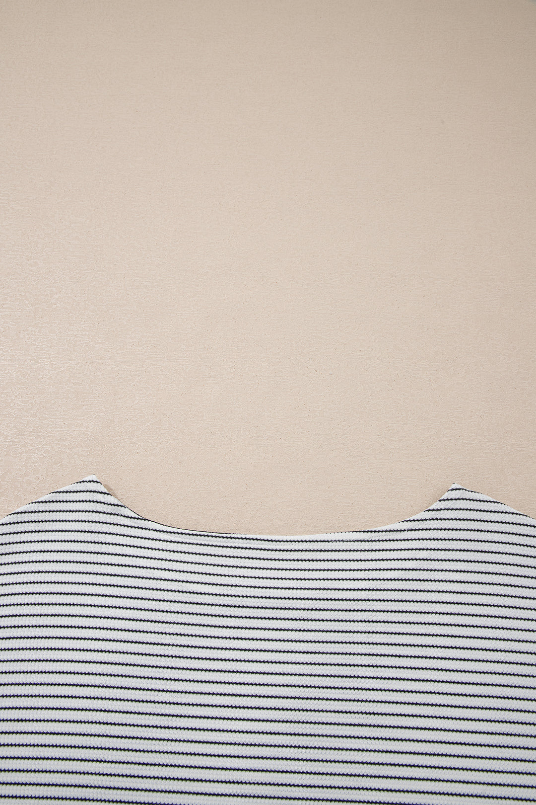 Contrasted Ruffle Trim Loose Long Sleeve Top