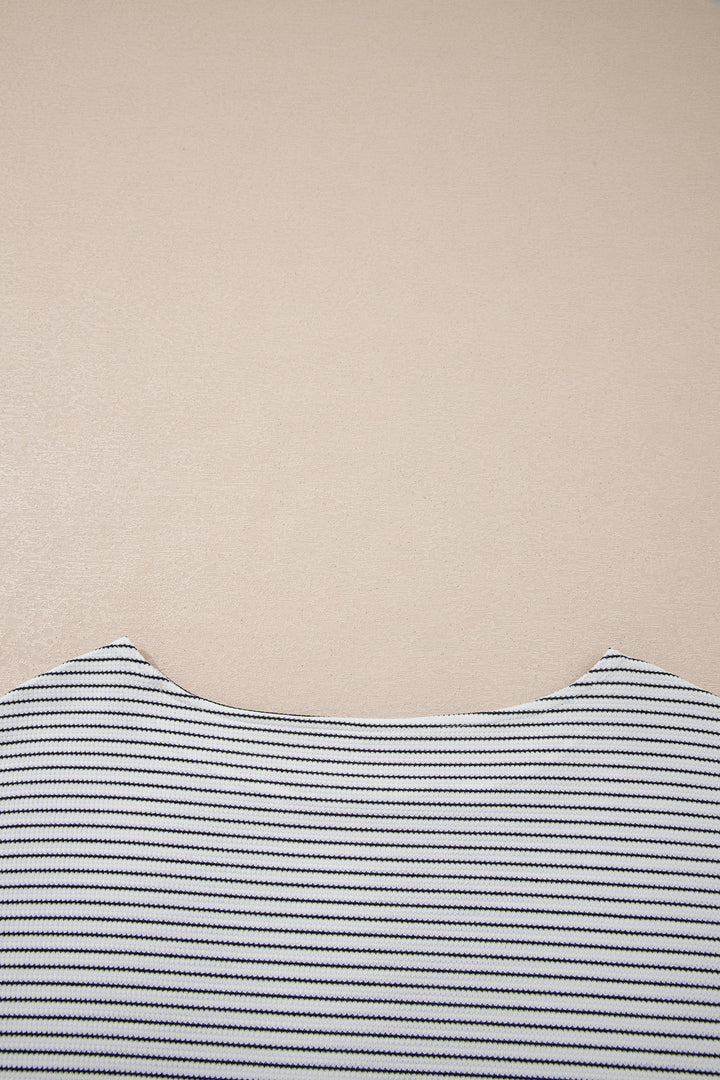 Contrasted Ruffle Trim Loose Long Sleeve Top
