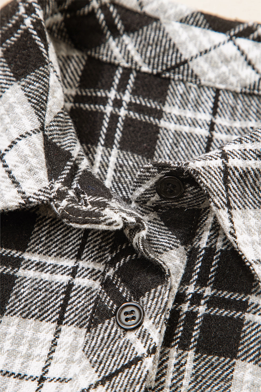 Plaid Print Chest Pockets Buttoned Shirt