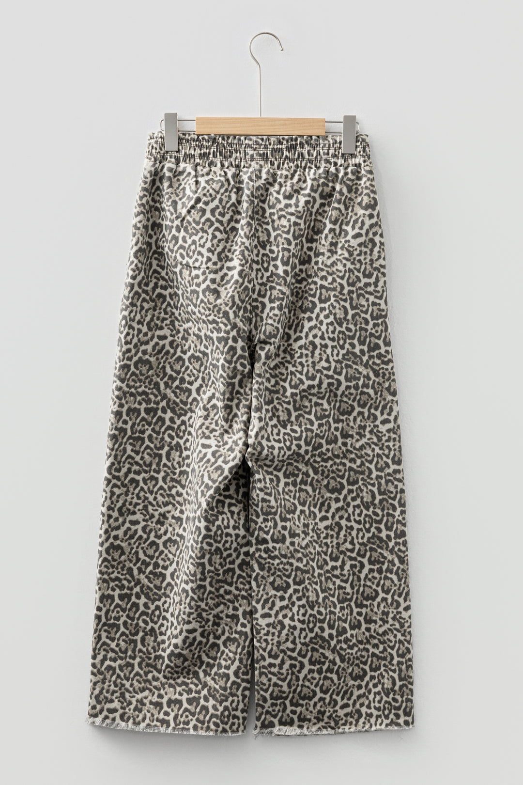 Brown Leopard Print Raw Hem Elastic Waist Loose Pull On Jeans