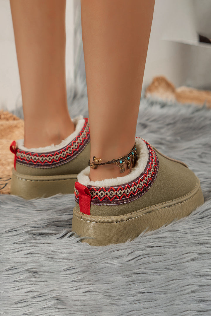 Schneestiefel aus Wildleder mit Kontrastmuster und Plüschfutter
