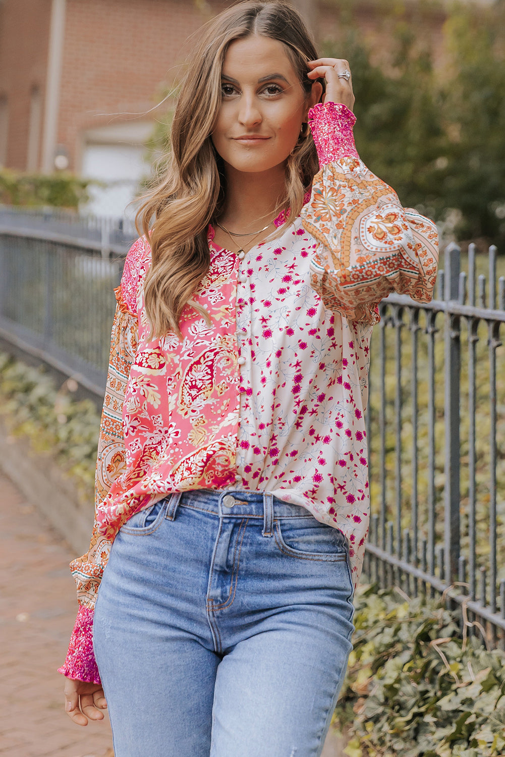 Mixed Floral Printed Puff Sleeve V-Neck Shirt