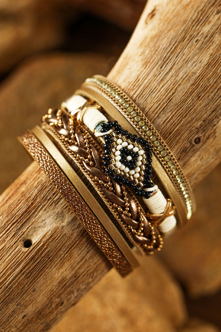 Bracelet à boucle magnétique avec perles en strass