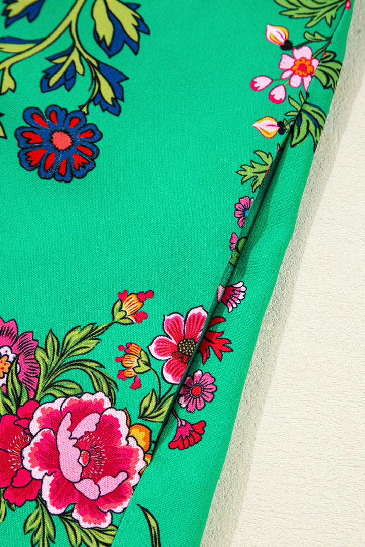 Robe mini boutonnée à volants et manches trois-quarts fleuries