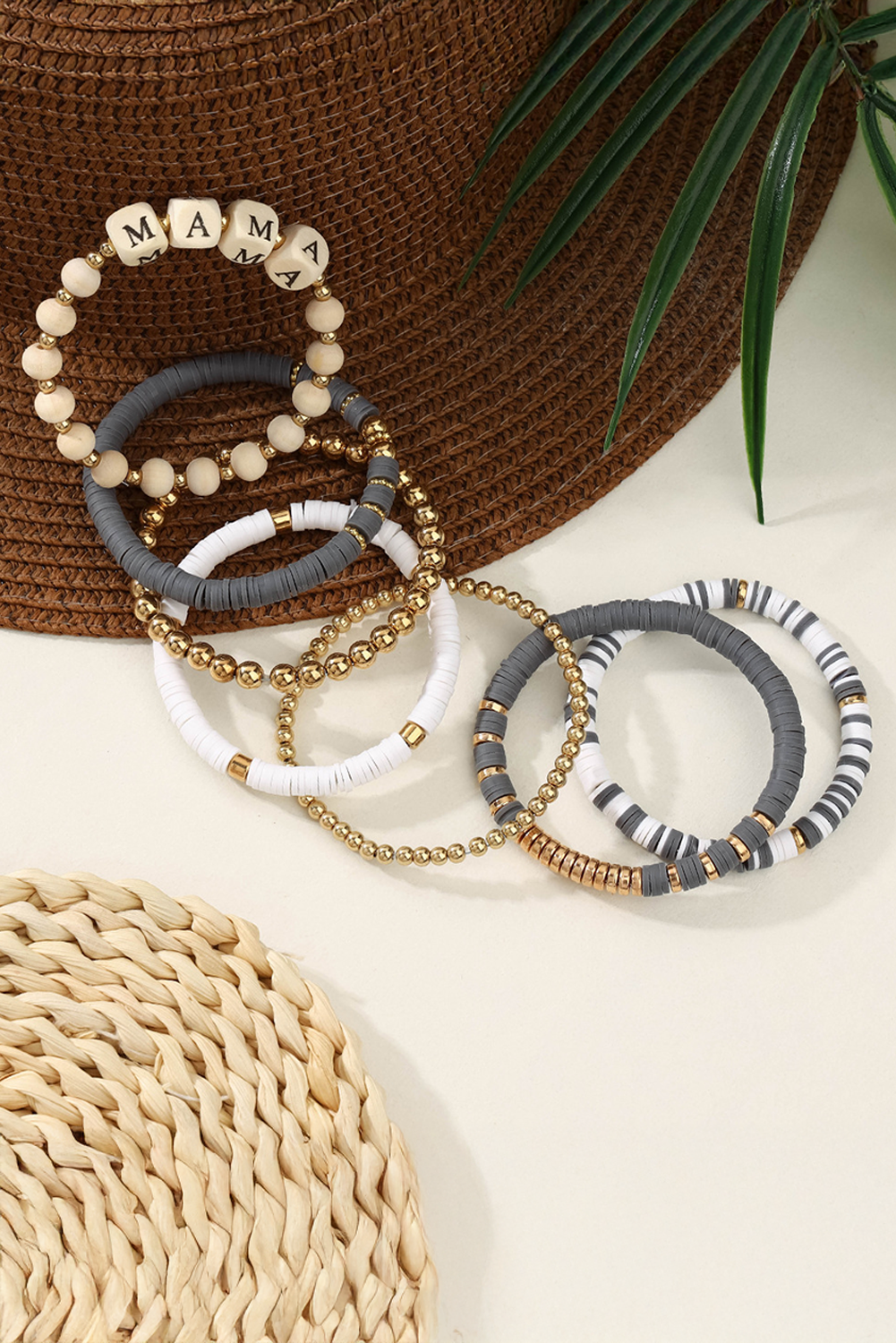 MAMA Perlenarmband mit mehreren Lagen