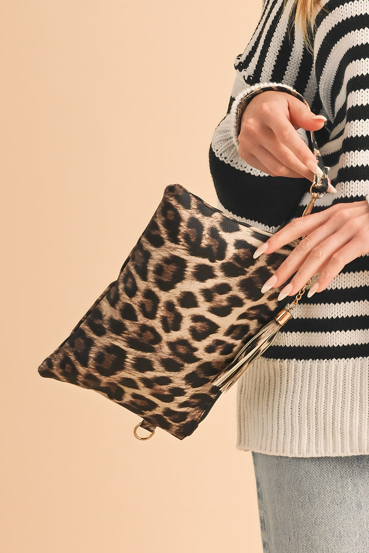 Geldbörse mit Reißverschluss und Handgelenksschlaufe im Leoparden-/Kuh-Print